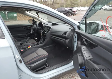 2018 Subaru Crosstrek 2.0I Premium z USA, uszkodzony, nr VIN JF2GTABC3J9200985